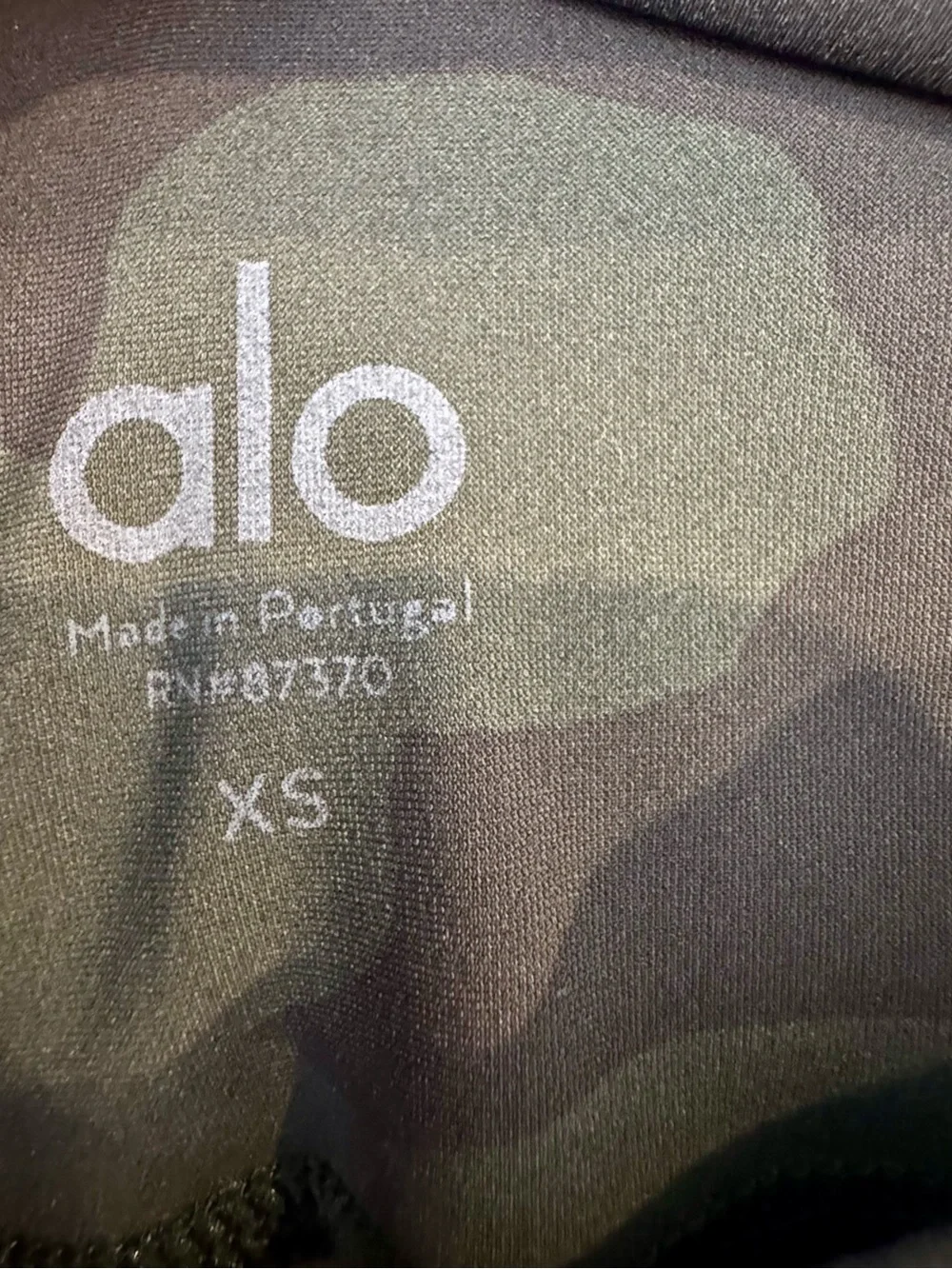 ALO Yoga Camo Leggings - Black and Dark Green